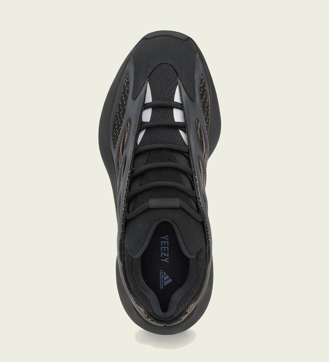 adidas Yeezy 700 V3 “Clay Brown”